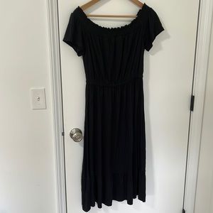 Women’s black off the shoulder midi sun dress, size small, excellent condition